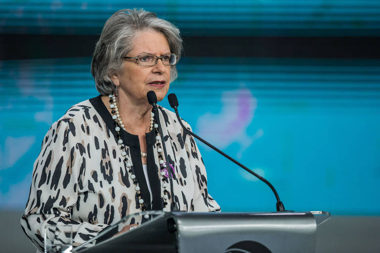 Candidata Lisete Arelano (PSOL) durante debate na Record