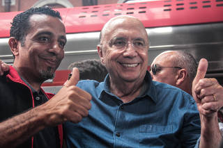Henrique Meirelles candidato à presidência da República pelo MDB faz visita à linha 7 rubi CPTM no bairro da Lapa