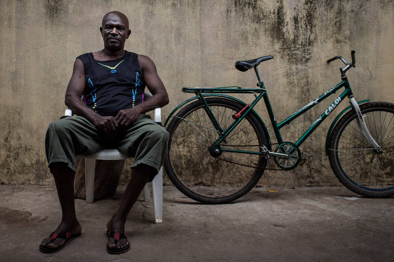 O haitiano Jean Naive Baroh, 49, que deixou o Haiti e está morando em Boa Vista, capital do estado de Roraima