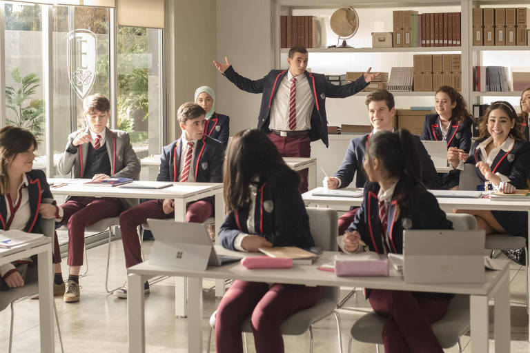 Terceira temporada de Classroom of the Elite é confirmada