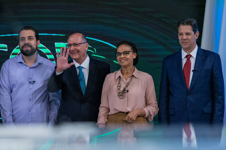 Guilherme Boulos, Geraldo Alckmin, Marina Silva e Fernando Haddad, antes do debate da Globo