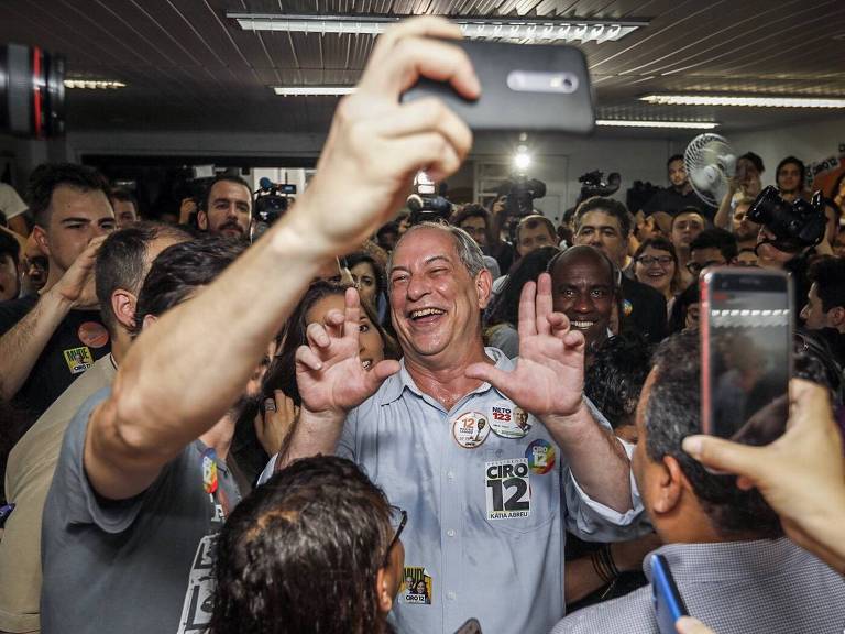 Na defesa da democracia vamos tocar fogo na rua diz Ciro sobre