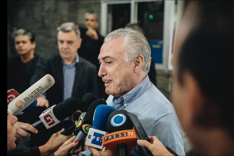 Michel Temer vota no Colégio Santa Cruz, em São Paulo