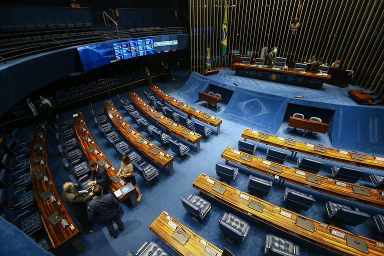 Câmara deveria deixar debate equivocado sobre reforma política morrer