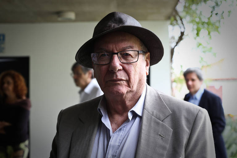 Jose Arthur Giannotti, durante o velório  do economista Paul Singer, em São Paulo