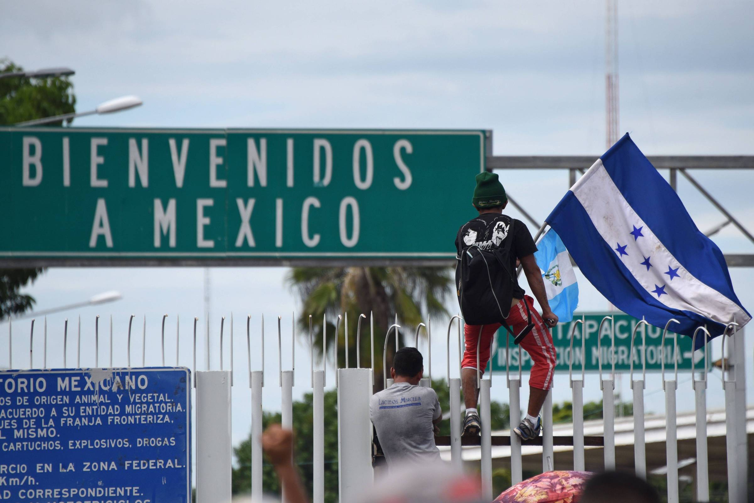 México, Honduras e Guatemala cessem deportações, pedem os bispos