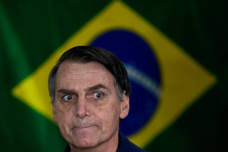 O candidato à Presidência Jair Bolsonaro no dia do primeiro turno da eleição