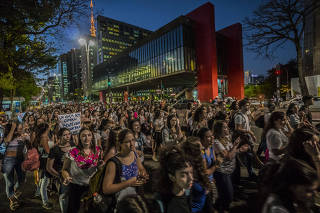 Protesto na avenida Paulista (SP) contra estupros no metrô