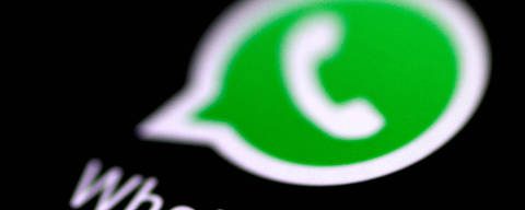 FILE PHOTO: The WhatsApp messaging application is seen on a phone screen August 3, 2017. REUTERS/Thomas White/File Photo ORG XMIT: HFS-DEL03