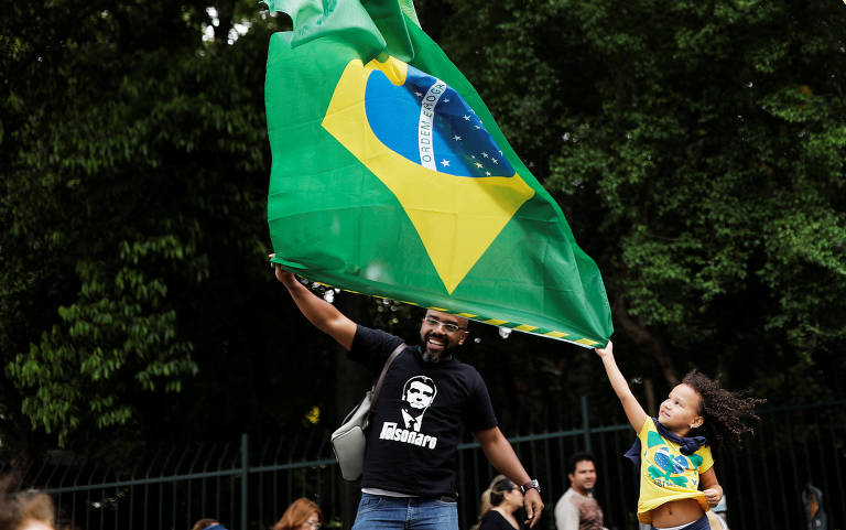 Manifestação favorável a Jair Bolsonaro na avenida Paulista, em São Paulo