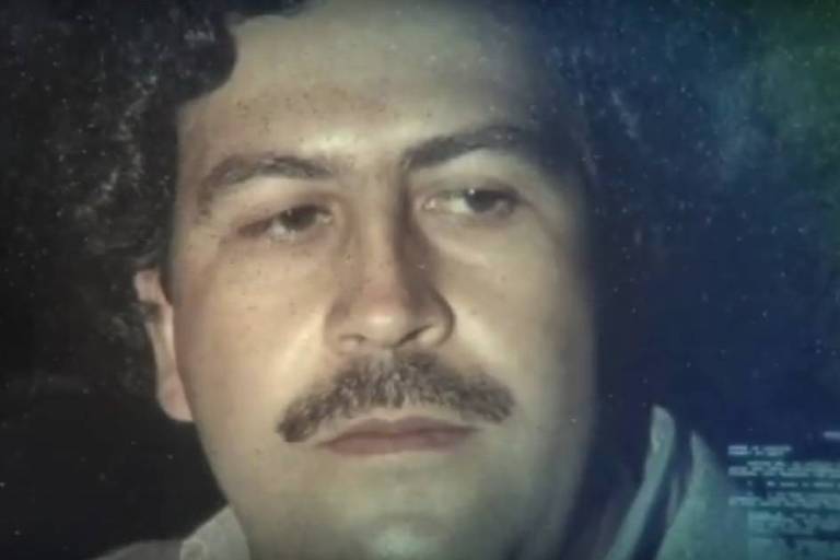Queda do traficante Pablo Escobar é contada em programa especial