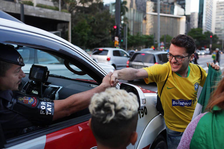 Simpatizantes de Jair Bolsonaro na Avenida Paulista, em São Paulo