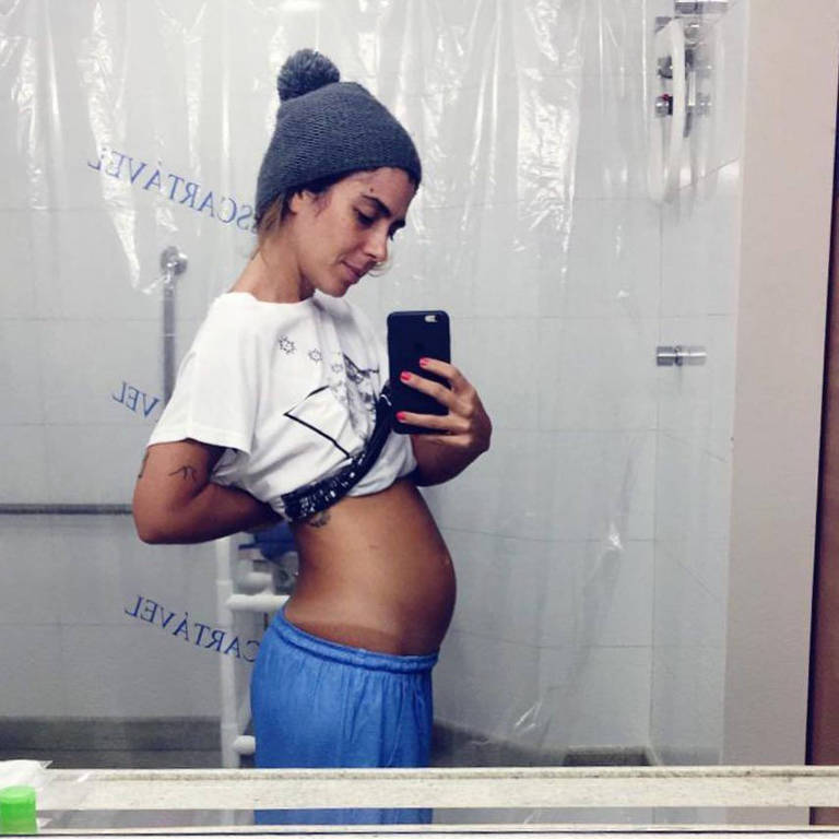 F5 - Celebridades - Mulher de Maria Gadú, Lua Leça posta foto mostrando a  barriga e anuncia gravidez - 29/10/2018