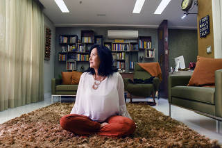 Retrato da psicóloga especialista em suicídio Karina Okajima Fukumitsu