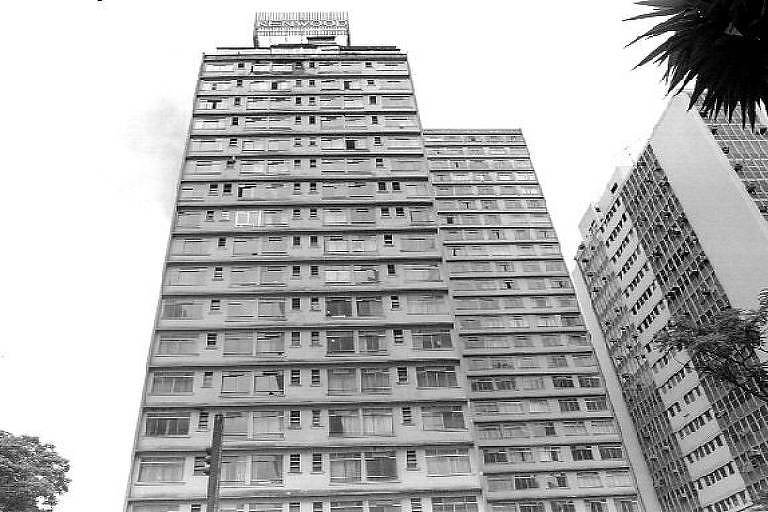 O edifício Baronesa de Arary, na avenida Paulista, em 1994