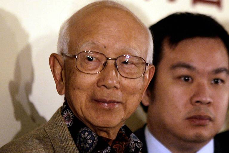 O podutor Raymond Chow, que morreu aos 91 anos