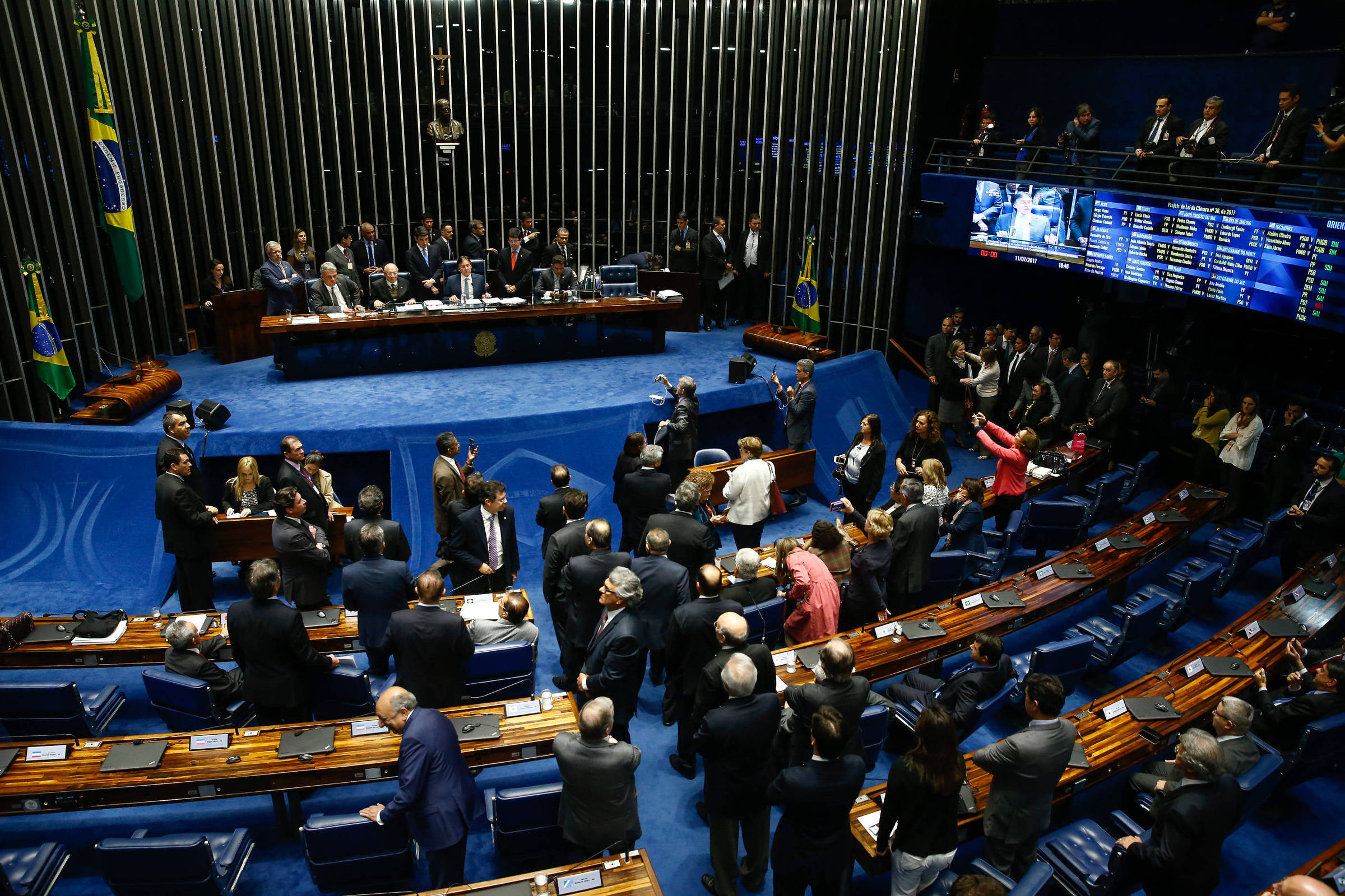 Resultado de imagem para SENADO APROVA REAJUSTE PARA MINISTRO DIAS TOFFOLI