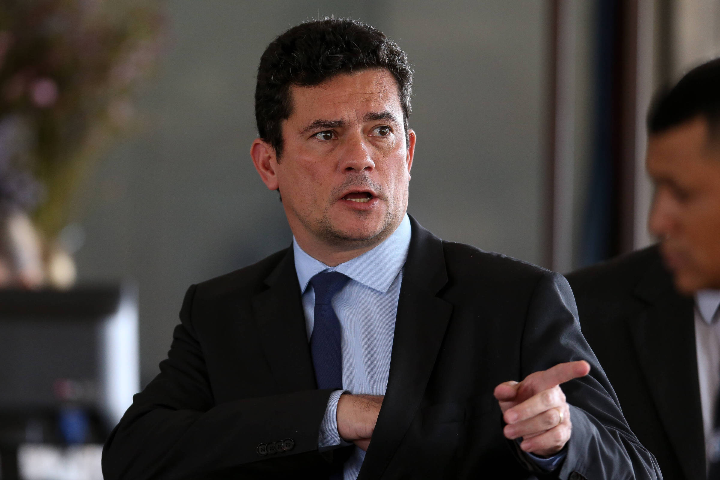 Moro não se compromete em reapresentar as dez medidas contra a corrupção