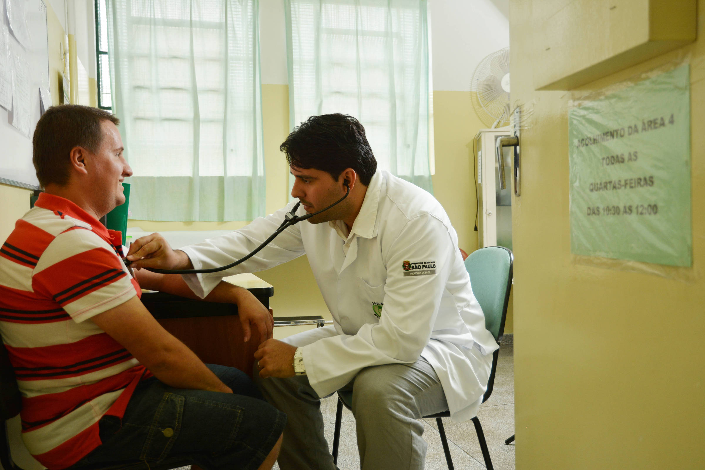 Paralisação do Mais Médicos pode elevar a morte precoce no Brasil