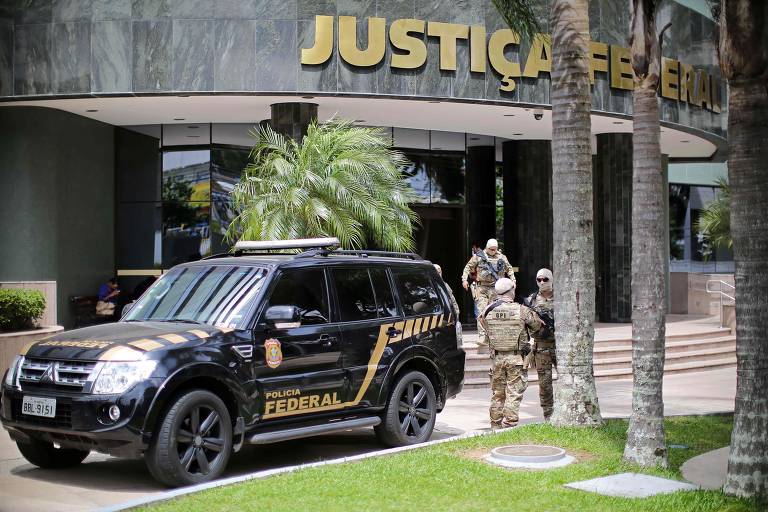 Frente da Justiça Federal do Paraná, onde aconteceu o depoimento do ex-presidente