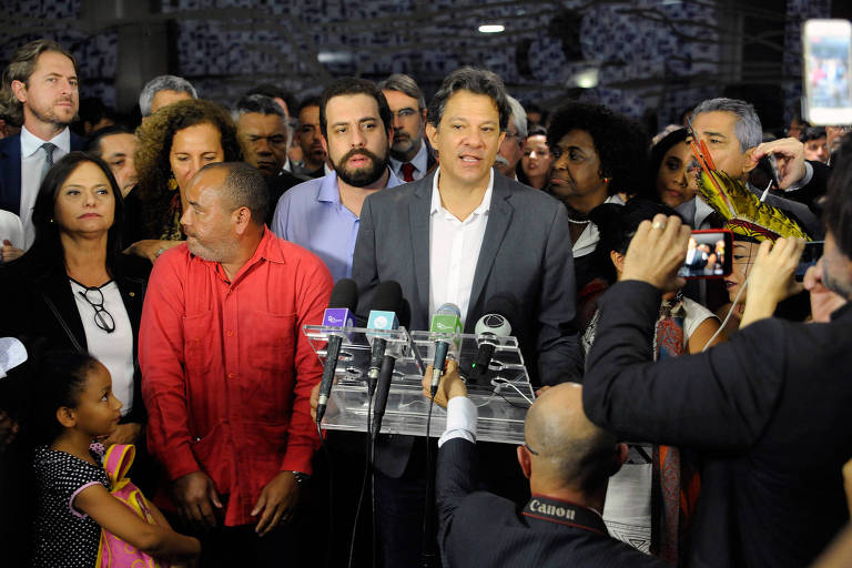 Fernando Haddad (PT) fala em evento em Brasília após reunião com petistas