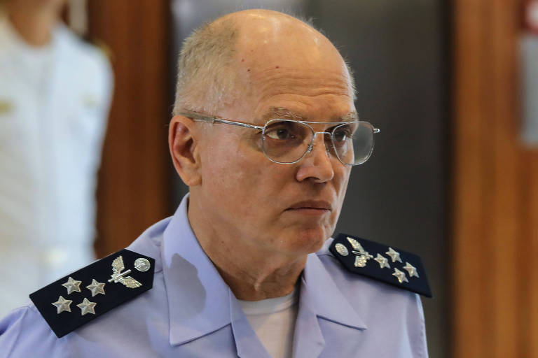 Tenente-brigadeiro do ar Antonio Carlos Moretti Bermudez - comandante da Aeronáutica