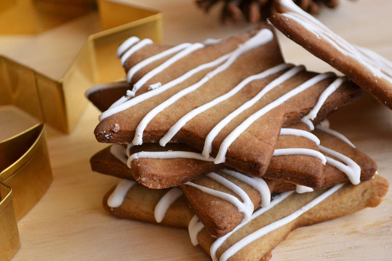 Aprenda a fazer biscoitos de Natal