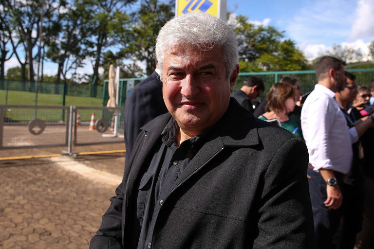 Tenente-coronel Marcos Pontes - ministro de Ciência e Tecnologia
