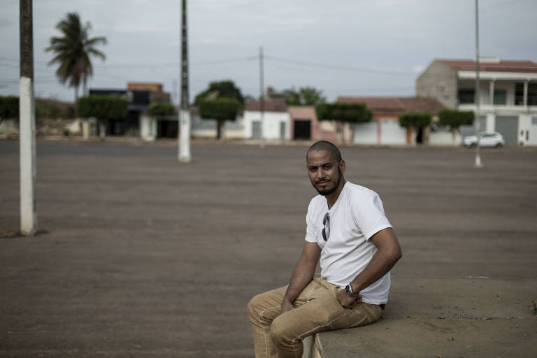 O médico Alexei Mena Morales, 33 anos, cubano de Santiago de Cuba, é o último médico a deixar a região e voltar par Cuba