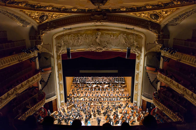 Orquestra Sinfônica Municipal de São Paulo, que toca em "O Messias" 
