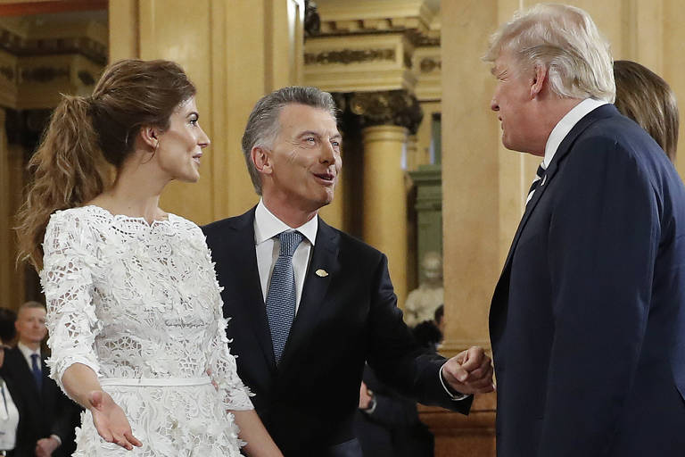Presidente da Argentina cai no choro durante evento do G20