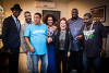 Elendo do programa "Esquenta", da esq. para dir., Mumuzinho e Douglas Silva, a apresentadora Regina Casé e Leandro Sapucahy e Arlindo Cruz, músicos da roda de samba do programa