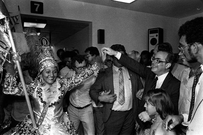 Então candidato à eleição presidencial indireta, Paulo Maluf faz campanha em Natal (RN)