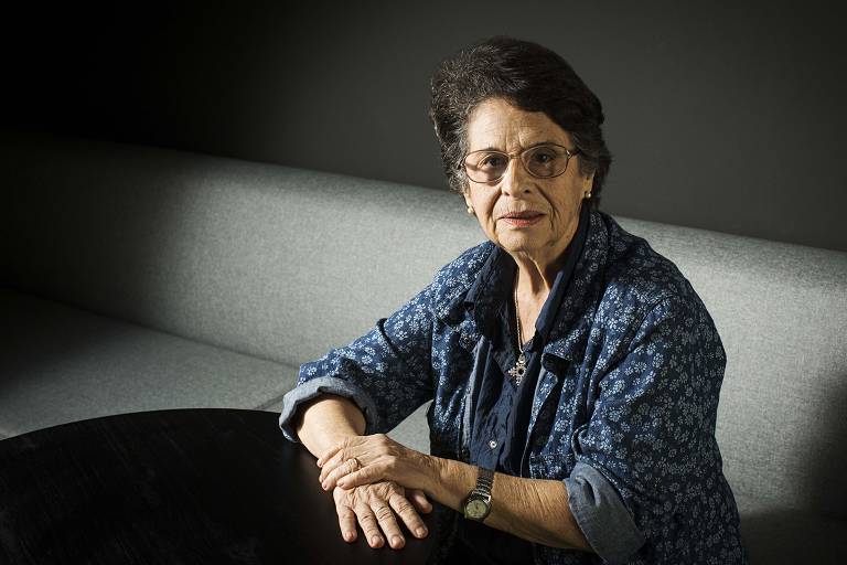A escritora Maria Valéria Rezende, autora de "A Face Serena"
