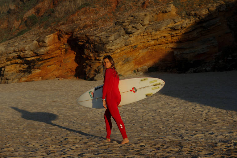 Maya Gabeira, recordista mundial de ondas gigantes