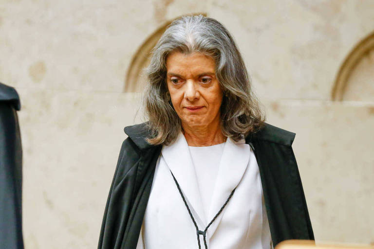 A relatora do caso das biografias não autorizadas foi a ministra Carmen Lucia