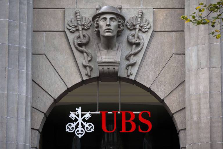 Tribunal francês reduz multa do UBS para 1,8 bilhão de euros