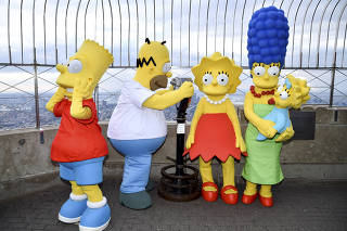 Bart Simpson, Homer Simpson, Lisa Simpson, Marge Simpson, Maggie Simpson