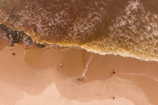 Salvador - praia suja