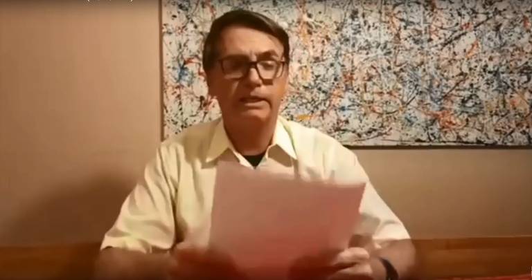 "Quem não queria o fundo partidário tinha que ter brigado lá atrás. Eu estou vendo uma campanha na internet muito salutar: não vote em quem usa o fundão"