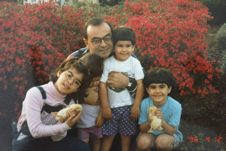 Carlos Ghosn com seus filhos na Carolina do Sul (EUA)