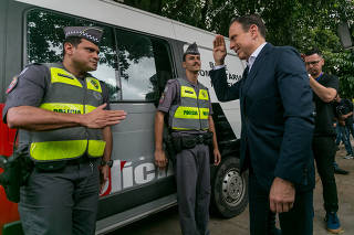 João Doria visita Base móvel da Policia Militar