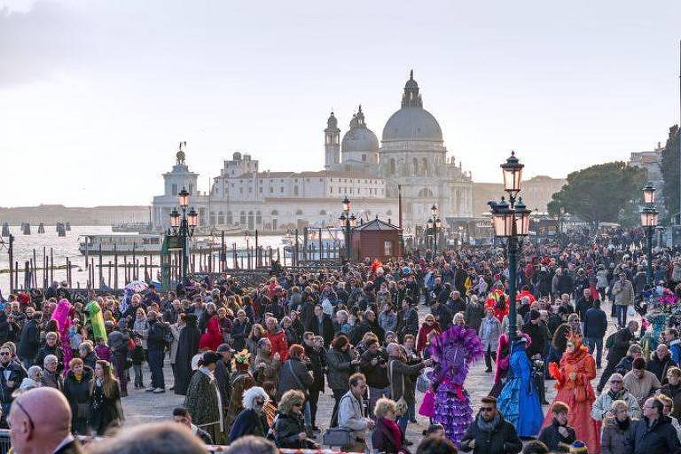 Veneza vai cobrar até 10 euros de todos os turistas