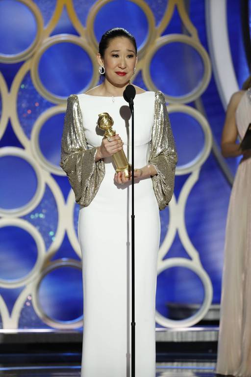 Sandra Oh ganha como melhor atriz dramática por 