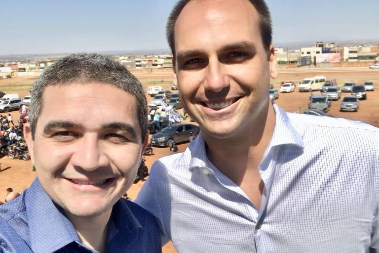 Carreiro com o deputado federal Eduardo Bolsonaro (PSL-SP)