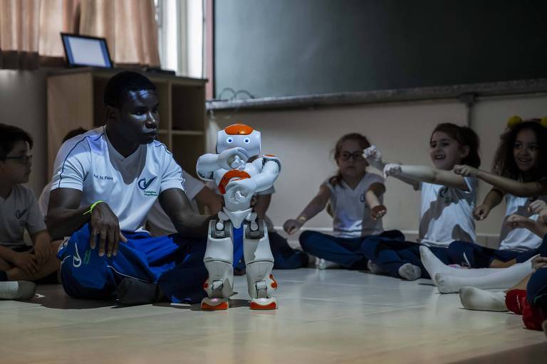Aula de educação infantil no Colégio São Vicente de Paula já é dada de acordo com as novas regras da Base Educacional Curricular