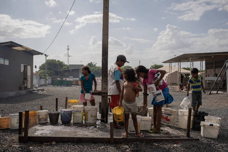 Imigrantes indígenas das etnias warao e enhepá acolhidos no Pintolândia, abrigo para venezuelanos em Boa Vista, Roraima 