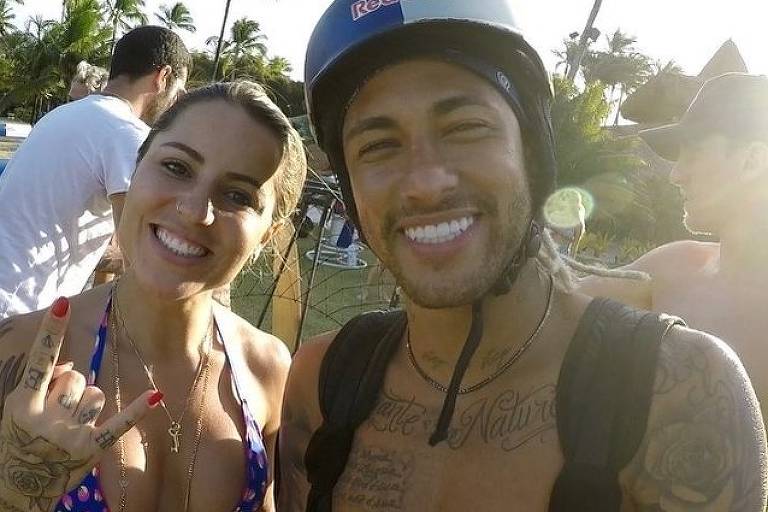 Neymar chama skatista brasileira de 'meu amor' e ela responde com 'te amo' nas redes sociais