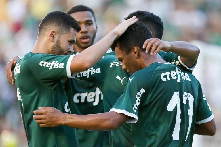 Após Palmeiras bancar viagem, jogadores do Galvez conhecem clube e estádio