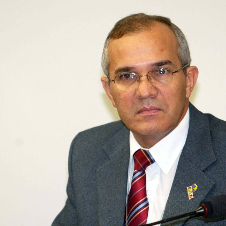 Coronel reformado Elifas Gurgel Chaves do Amaral, secretário de Radiodifusão